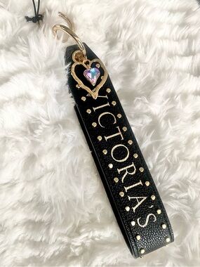 Victoria's Secret Black Key Fob with Gold Heart Charm and Iridescent Accent